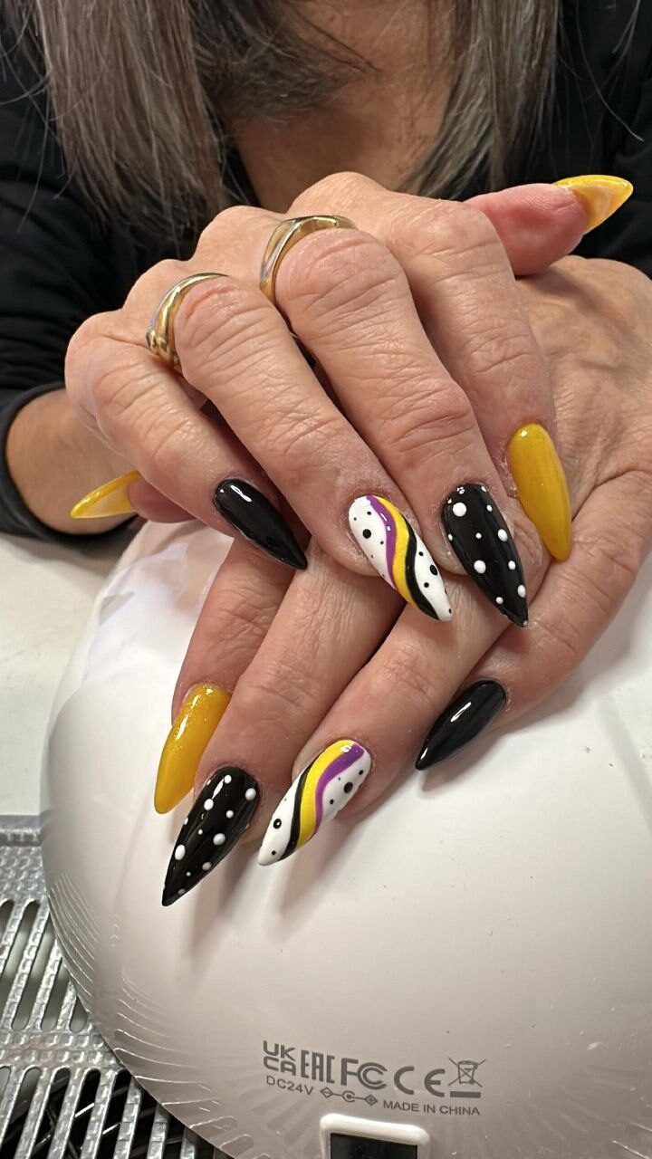 Unghie realizzate da Mebilly Beauty — foto 6